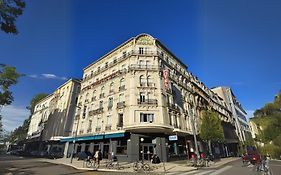 Brit Hotel Essentiel Suisse et Bordeaux